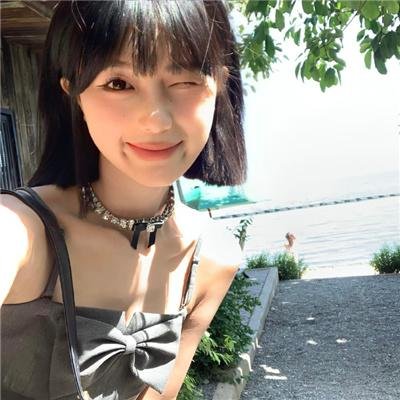 怪异少女神隐